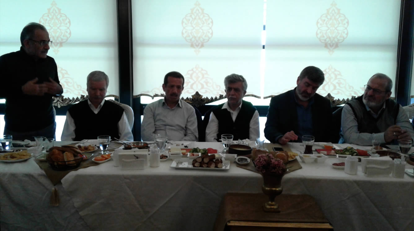 KOCAELİ MİLLETVEKİLİ SAMİ ÇAKIR ERUNİM MTTB Lİ ARKADAŞLARI İLE KAHVALTIDA BULUŞT